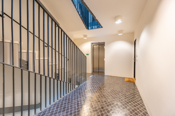 Pronájem garážového stání, Praha 9 - Hrdlořezy