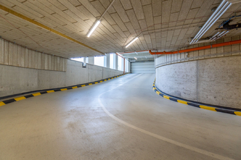 Pronájem garážového stání, Praha 9 - Hrdlořezy