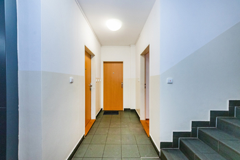 Prodej bytu 2+kk v osobním vlastnictví 60 m², Praha 9 - Kbely