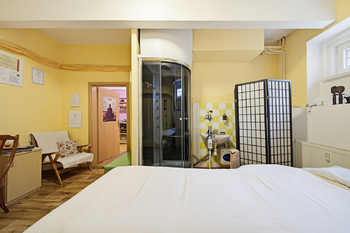 Prodej obchodních prostor 142 m², Karlovy Vary