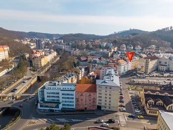 Prodej obchodních prostor 142 m², Karlovy Vary