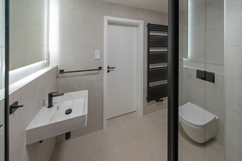 Pronájem bytu 2+kk v osobním vlastnictví 48 m², Praha 10 - Strašnice