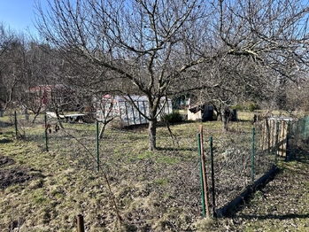 Prodej pozemku 319 m², Praha 6 - Vokovice