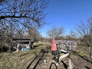 Prodej pozemku 319 m², Praha 6 - Vokovice