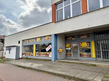 Pronájem obchodních prostor 57 m², Slatiňany