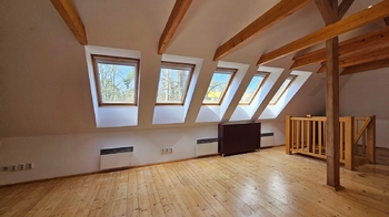 Prodej garáže 77 m², Neratovice