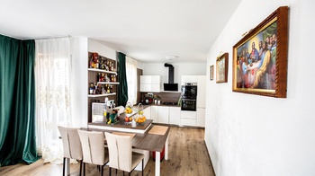 Prodej bytu 3+kk v osobním vlastnictví 84 m², Praha 9 - Letňany