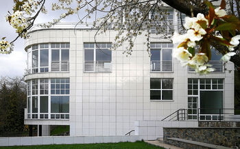 Prodej exkluzivní neofunkcionalistické vily Praha 20 min - Prodej domu 323 m², Podlešín