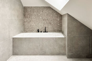 Prodej luxusního viladomu, Praha 10 – Záběhlice, u Hamerského rybníka - Prodej domu 462 m², Praha 10 - Záběhlice