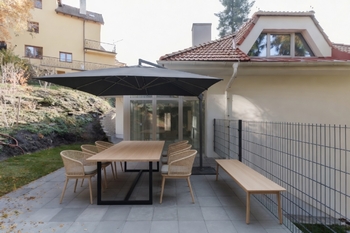 HOMESTAGING - Prodej luxusního viladomu, Praha 10 – Záběhlice, u Hamerského rybníka - Prodej domu 462 m², Praha 10 - Záběhlice