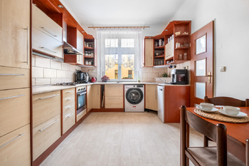 Prodej bytu 3+1 v osobním vlastnictví 95 m², Praha 5 - Smíchov