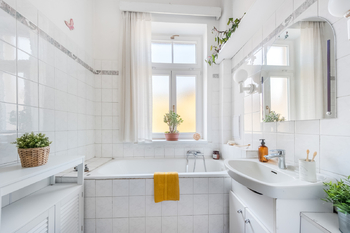 Prodej bytu 3+1 v osobním vlastnictví 95 m², Praha 5 - Smíchov