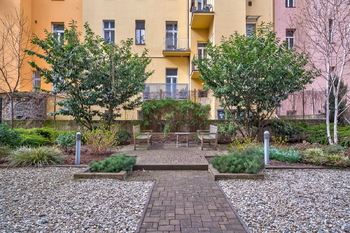 Prodej bytu 3+1 v osobním vlastnictví 95 m², Praha 5 - Smíchov