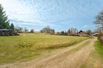 Prodej pozemku 1238 m², Úsobí