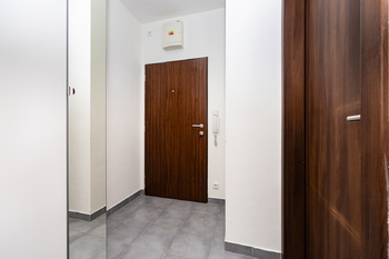 Pronájem bytu 1+kk v osobním vlastnictví 38 m², Praha 5 - Stodůlky