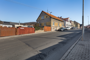 Prodej domu 220 m², Lom