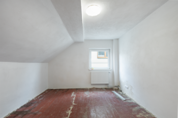 Prodej domu 220 m², Lom