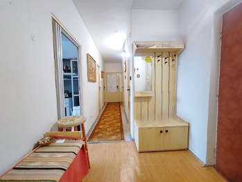 Předsíň - Prodej bytu 3+1 v osobním vlastnictví 84 m², Bruntál