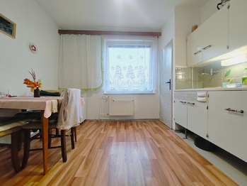 Kuchyň s jídelnou - Prodej bytu 3+1 v osobním vlastnictví 84 m², Bruntál