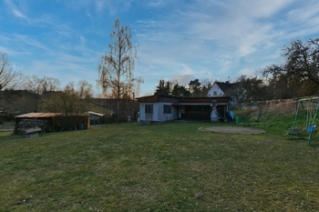 Prodej pozemku 1511 m², Radošovice