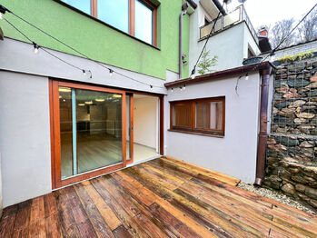 Pronájem bytu 2+kk v osobním vlastnictví 80 m², Brno