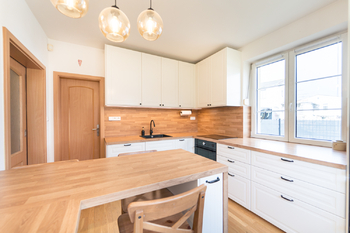 Prodej domu 280 m², Bohutín