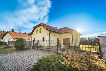 Prodej domu 280 m², Bohutín