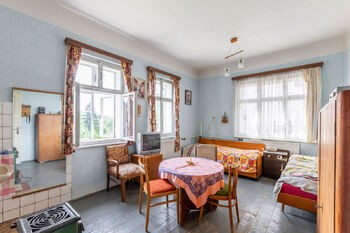 Pokoj II v přízemí - Prodej domu 190 m², Zlatá Olešnice