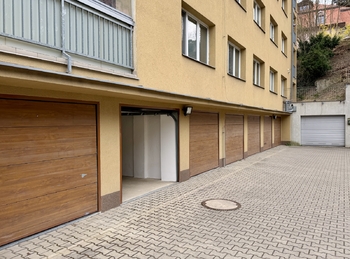 Pronájem garáže, Praha 5 - Smíchov