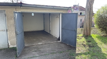 Prodej garáže 16 m², Praha 8 - Kobylisy