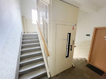 Prodej bytu 2+1 v osobním vlastnictví 51 m², Havířov