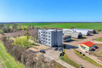 Prodej nájemního domu 642 m², Libáň