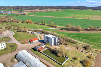 Prodej nájemního domu 642 m², Libáň