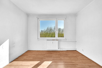 Prodej nájemního domu 642 m², Libáň