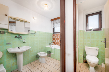 1.NP - Prodej domu 280 m², Rudolfov