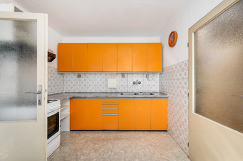 1.NP - Prodej domu 280 m², Rudolfov