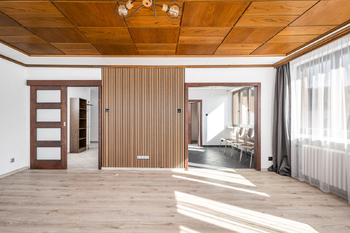 2.NP - Prodej domu 280 m², Rudolfov