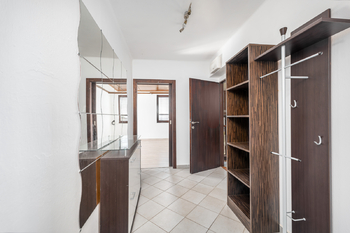 2.NP - Prodej domu 280 m², Rudolfov