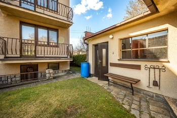 Prodej domu 280 m², Rudolfov