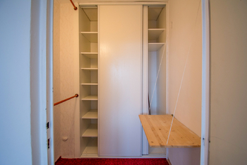 Šatna - Pronájem bytu 2+kk v osobním vlastnictví 57 m², Hradec Králové