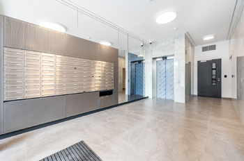 Prodej bytu 1+kk v družstevním vlastnictví 44 m², Praha 10 - Dolní Měcholupy