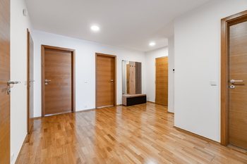 Pronájem bytu 3+kk v osobním vlastnictví 115 m², Praha 5 - Smíchov