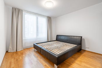 Pronájem bytu 3+kk v osobním vlastnictví 115 m², Praha 5 - Smíchov