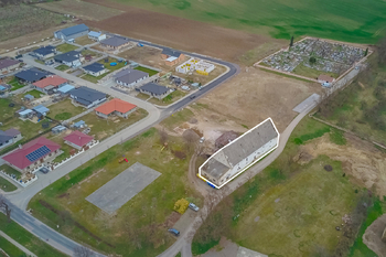 Prodej historického objektu 1000 m², Žerotice