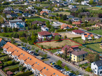 Prodej pozemku 1532 m², Jesenice