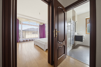 Prodej domu 363 m², Jesenice