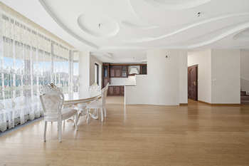 Prodej domu 363 m², Jesenice
