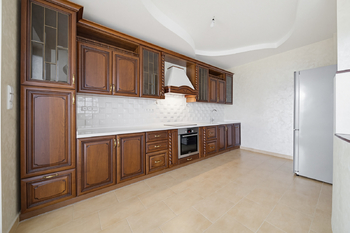 Prodej domu 363 m², Jesenice