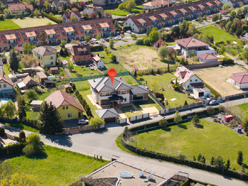 Prodej domu 363 m², Jesenice