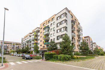 Pronájem bytu 1+kk v osobním vlastnictví 53 m², Praha 9 - Střížkov